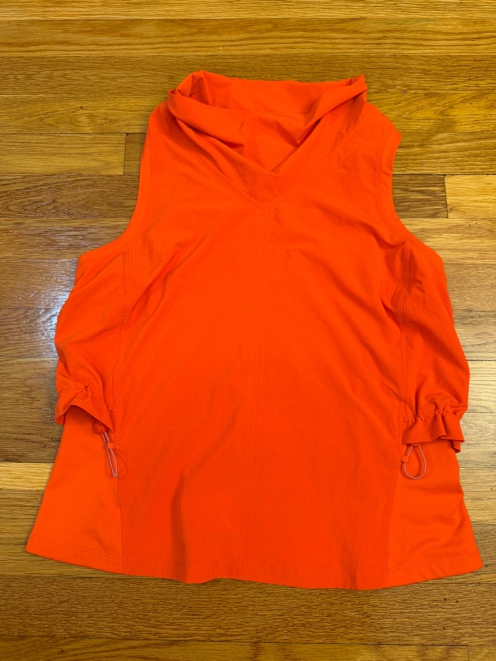 Athleta Venture Out Tanks in Vibrant Orange - Size Medium - Picture 2 of 8